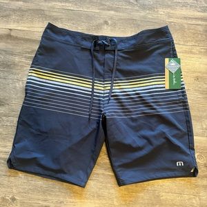 Travis Mathew’s - Mens Board Shorts - NWT - Size 34